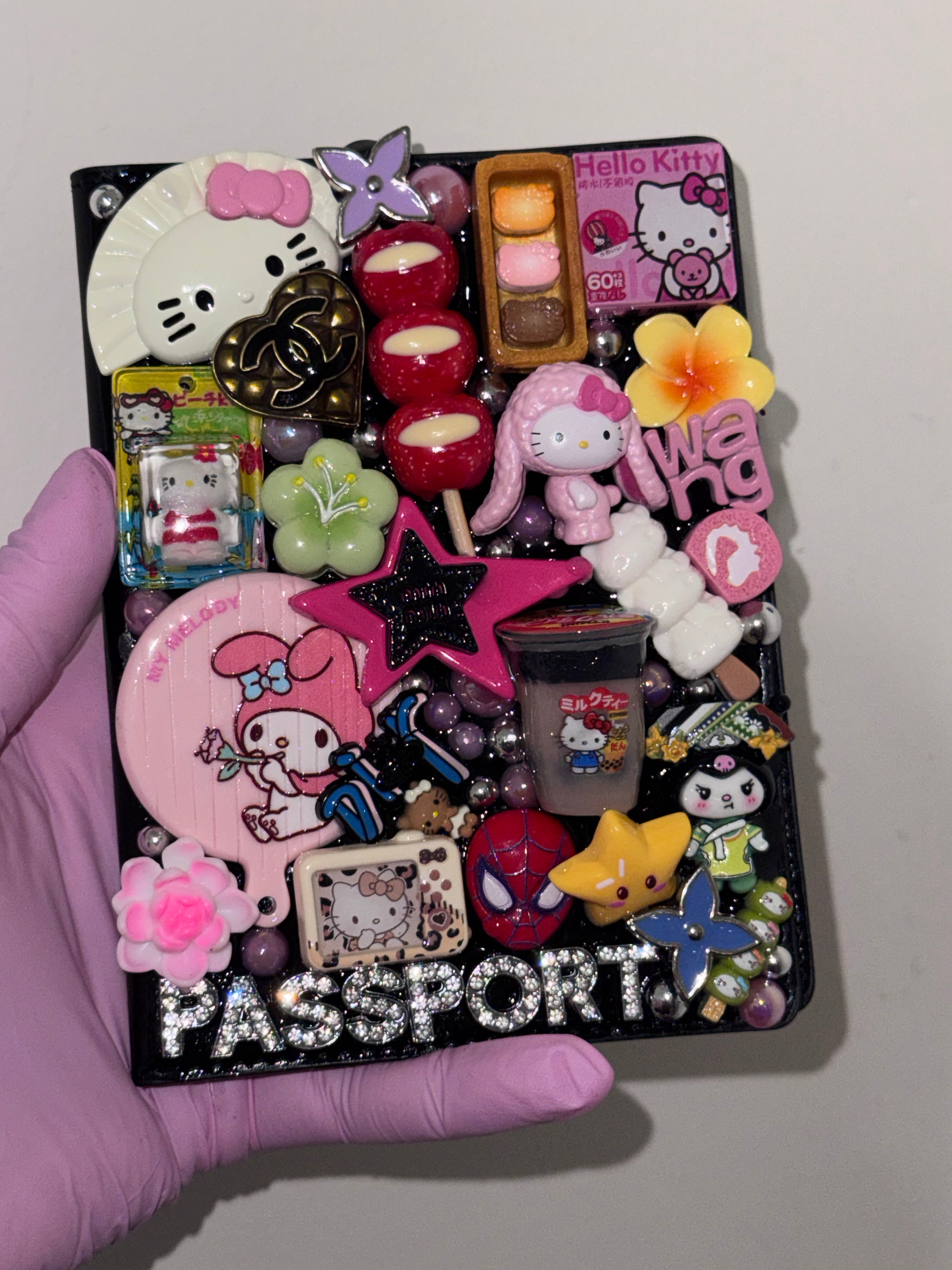 PREMADE KAWAII PASSPORT HOLDER