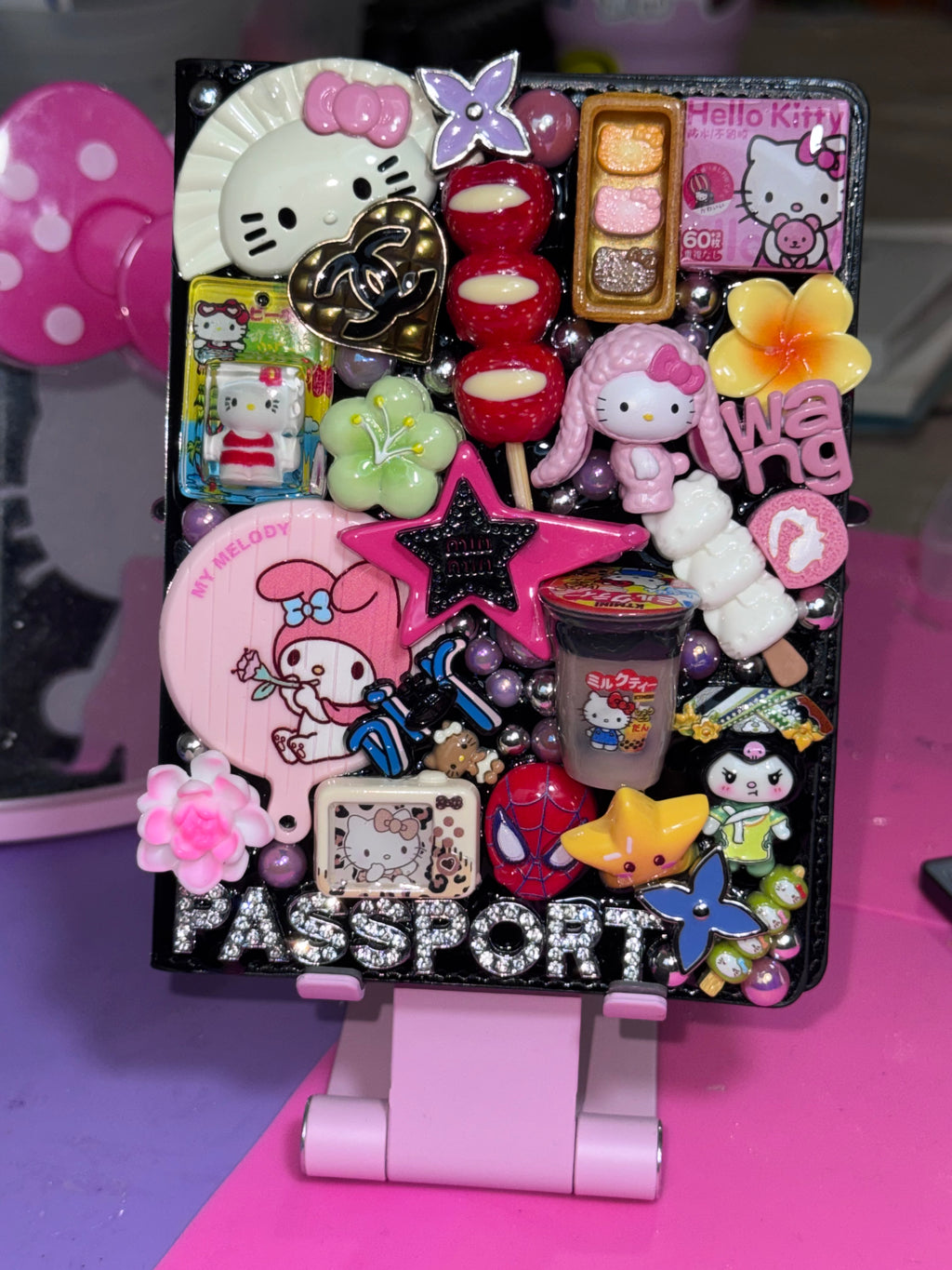PREMADE KAWAII PASSPORT HOLDER